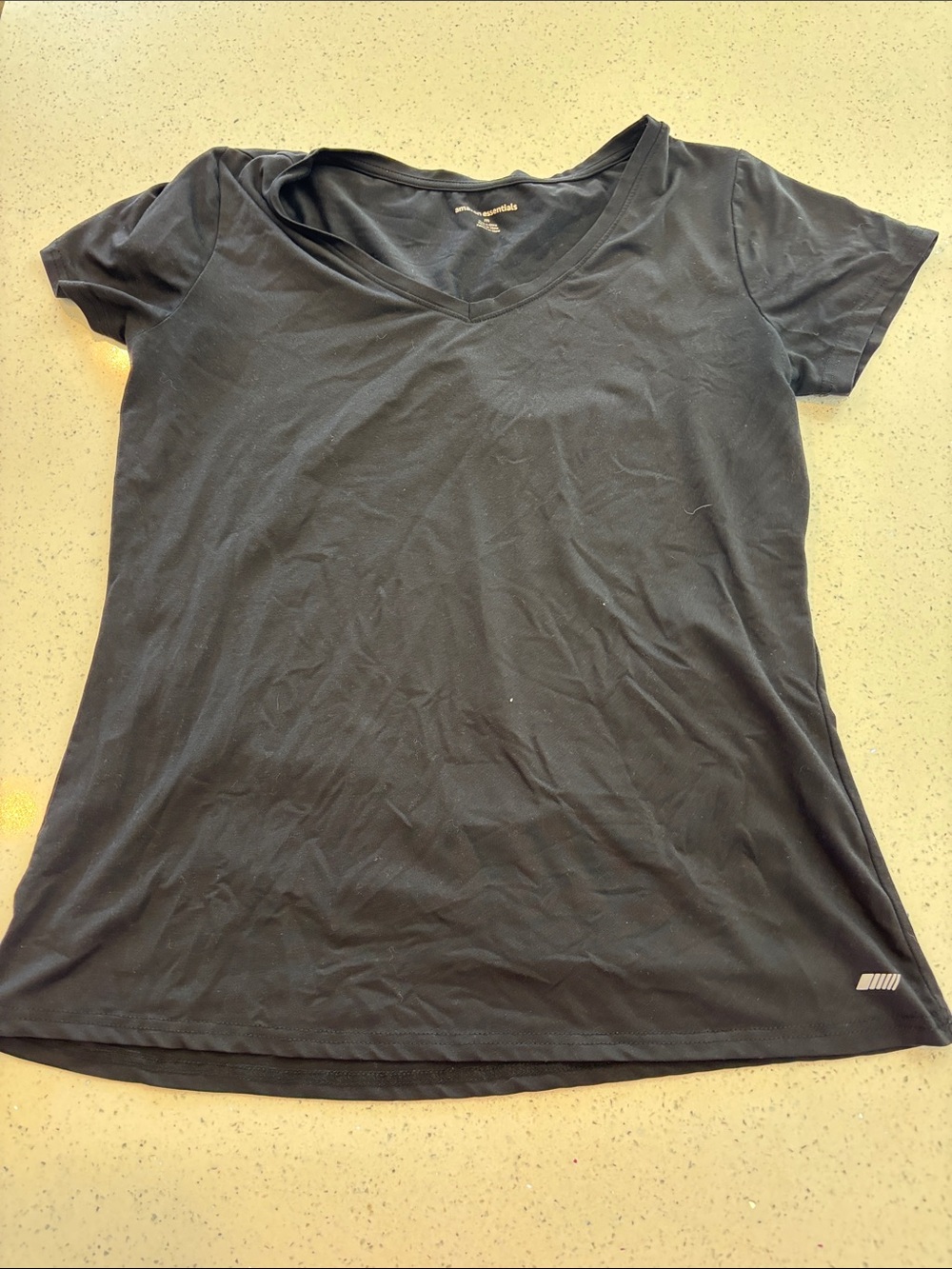 Amazon Essentials Women's Black V-Neck Short Sleeve Tee